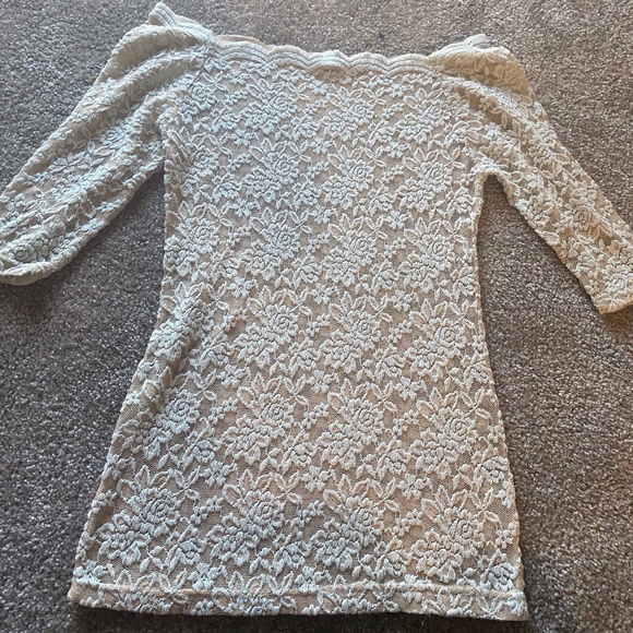 Lace 3/4 Length Sleeve Top - Picture 1 of 3